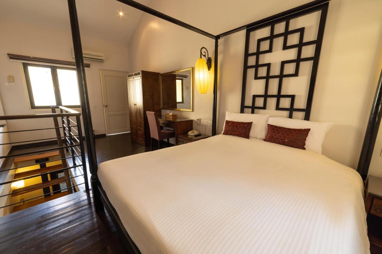 King Room,1306331566:JPEG